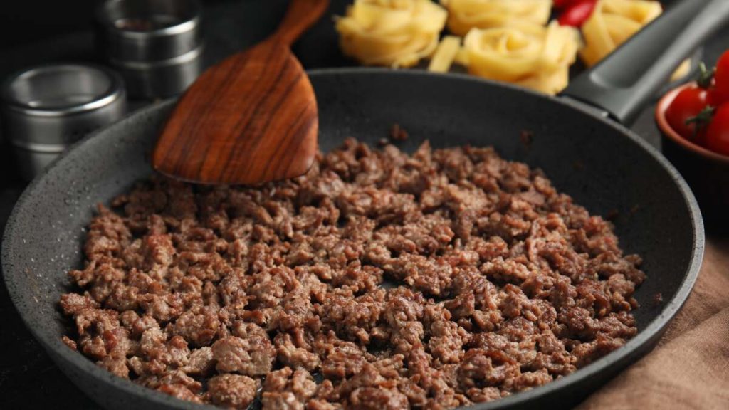 Sizzling Ground Beef Recipes: Mastering Stovetop Cooking插图4