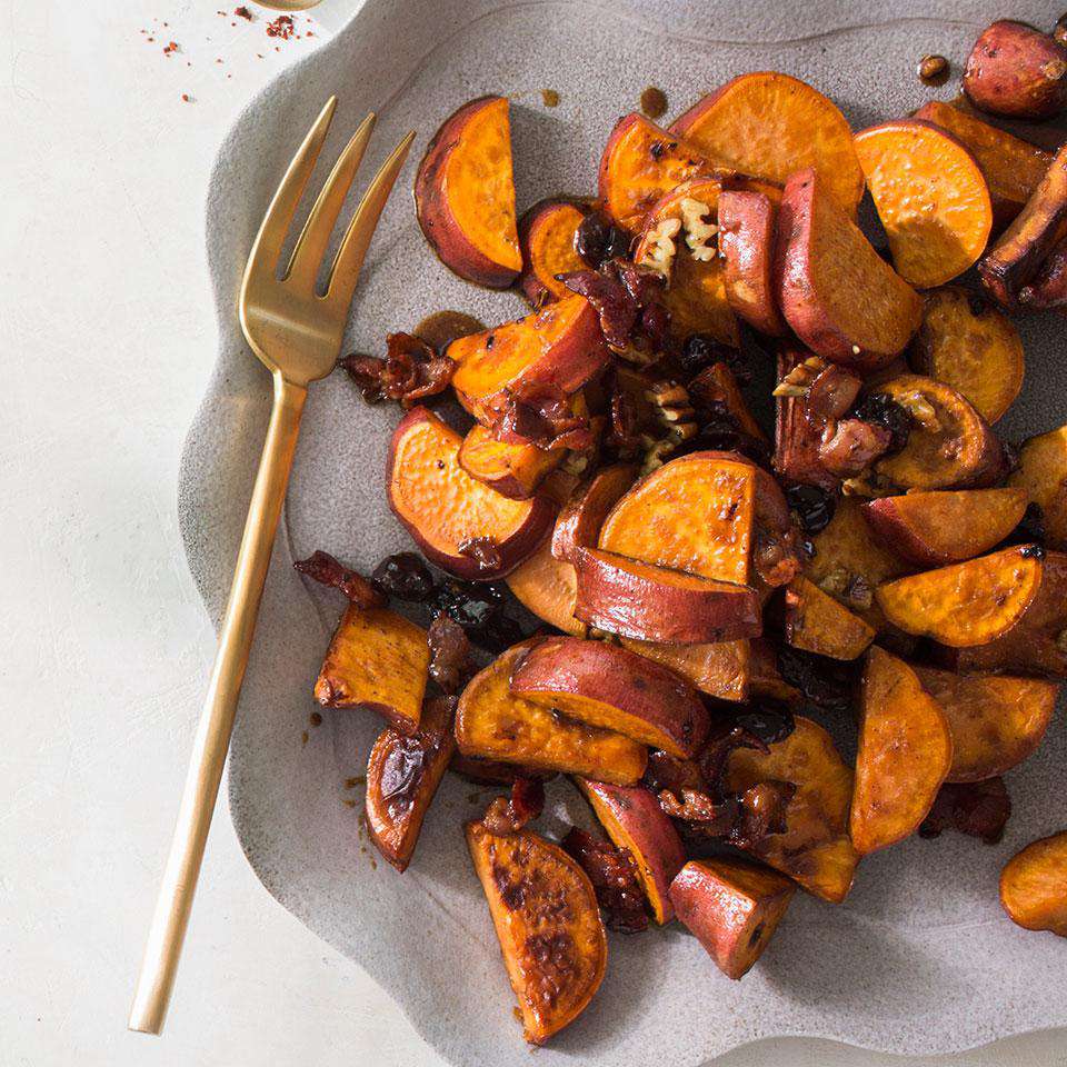  cook sweet potatoes on stove