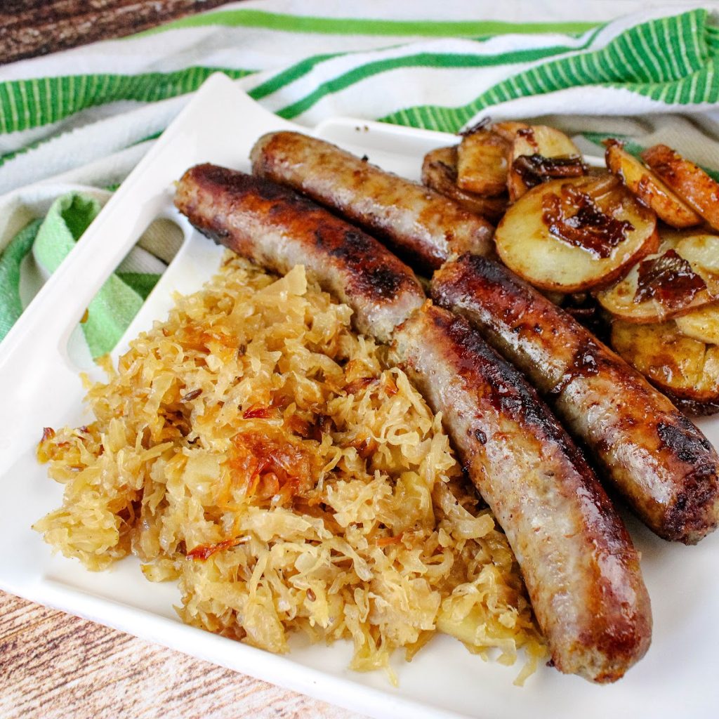 how to cook bratwurst on the stove