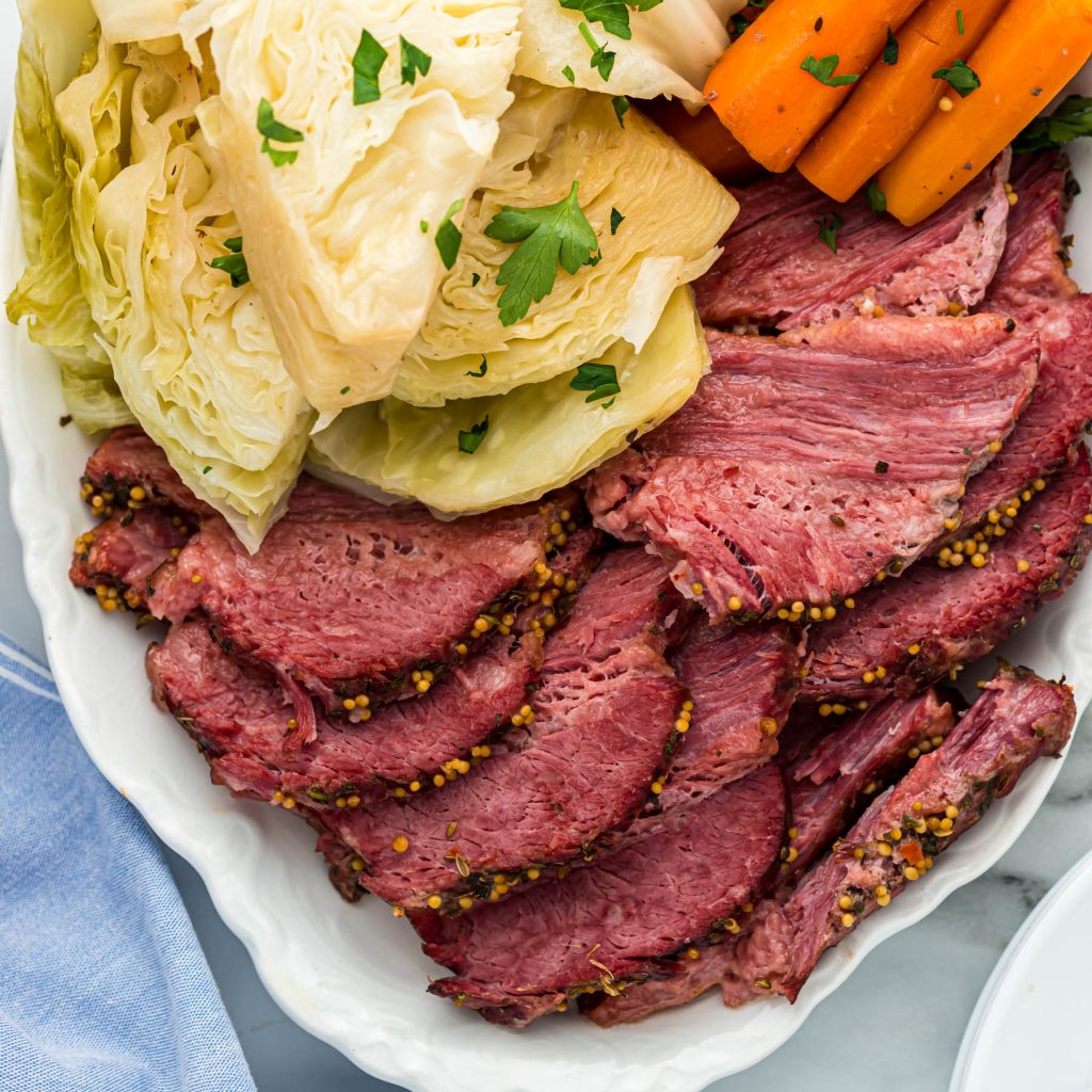 how long to cook corned beef on stove