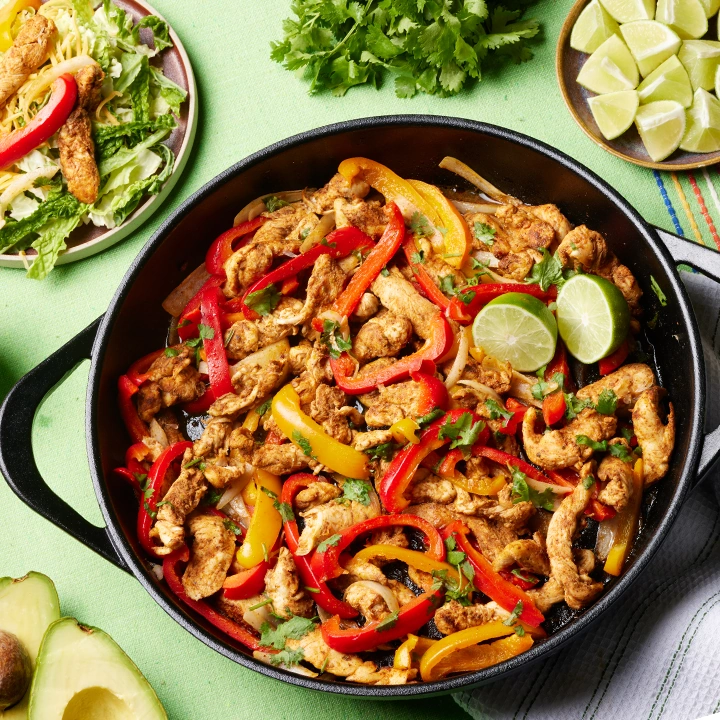 How to cook chicken fajitas on the stove?