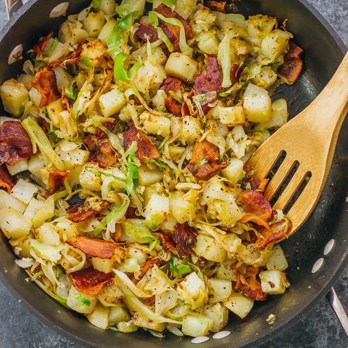 how to cook cabbage and potatoes on the stove