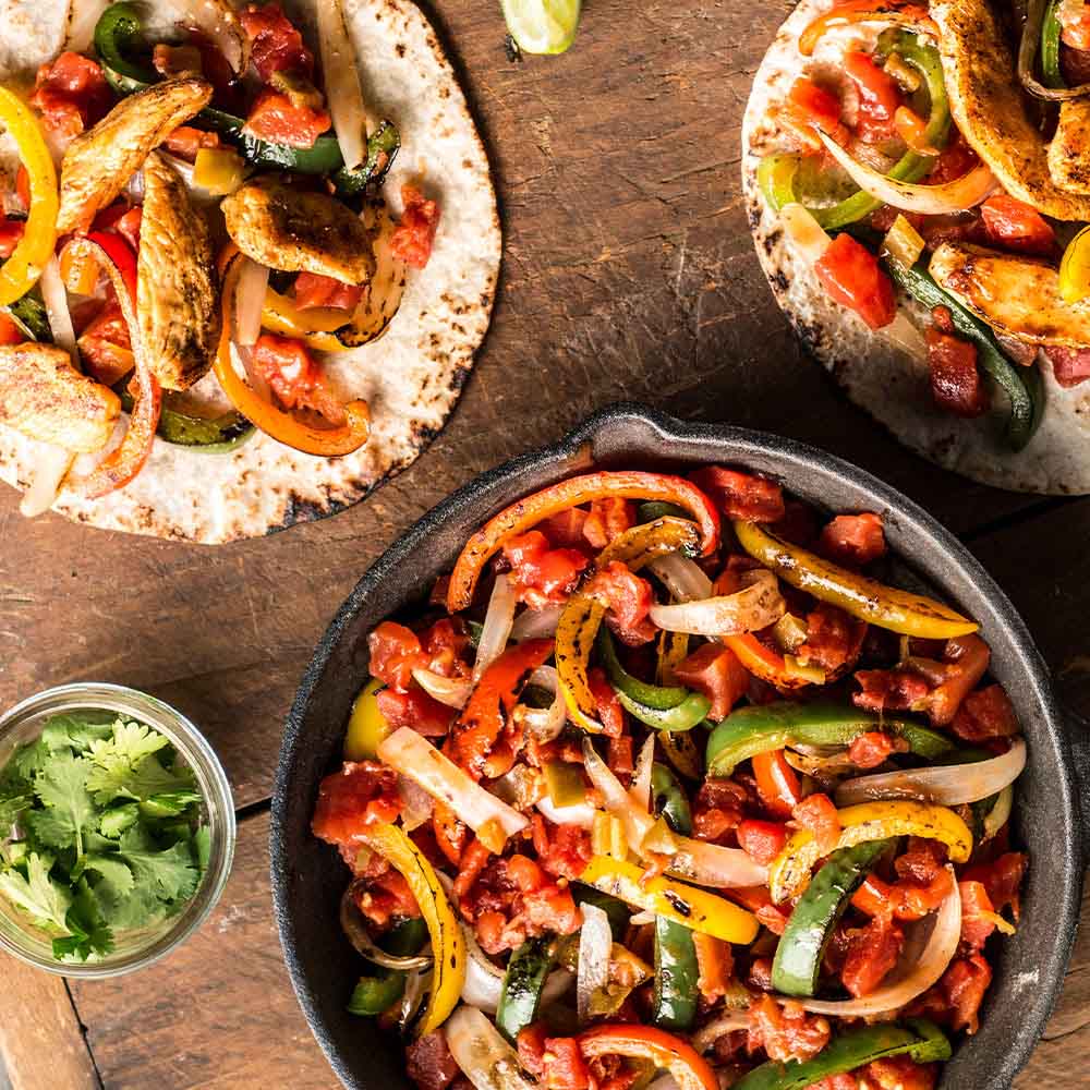 How to cook chicken fajitas on the stove?